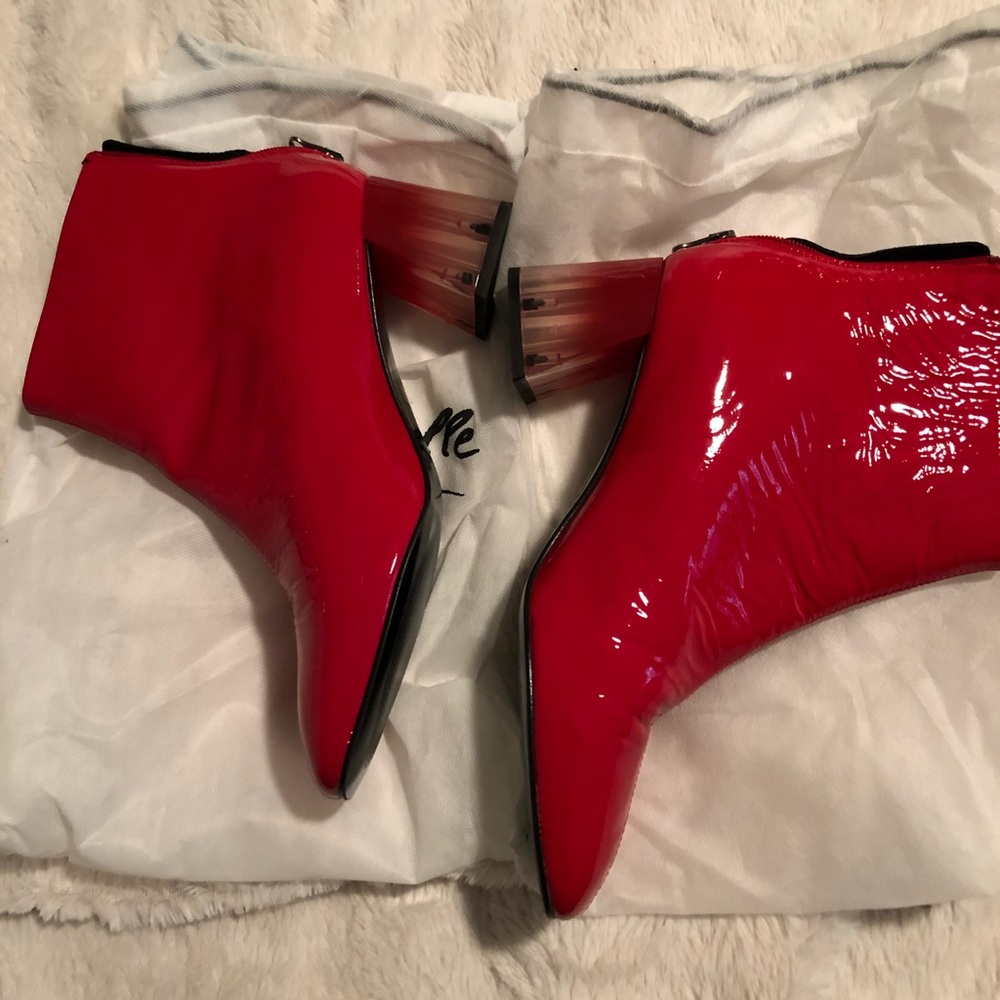NWOT Ruby red boots with artsy heel by L’Intervale